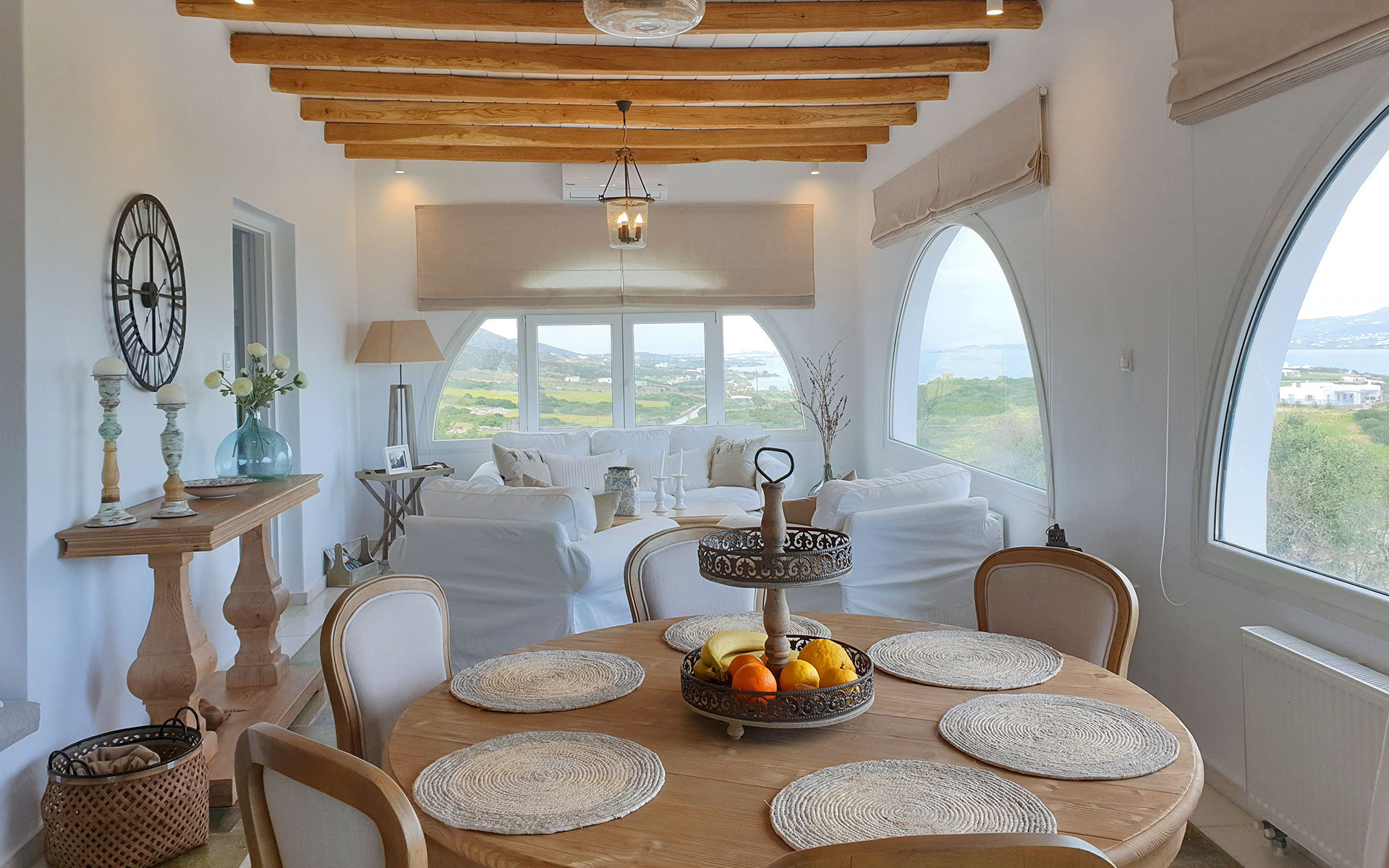 The Living Room of Artemis SunnyVilla in Antiparos - Magnificent View